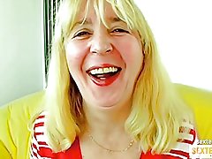 Owłosione i napalona wieje i fucks dick babcia (68)